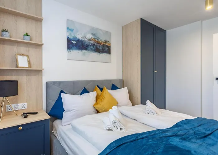 Apartment Odrodzenia 3a *