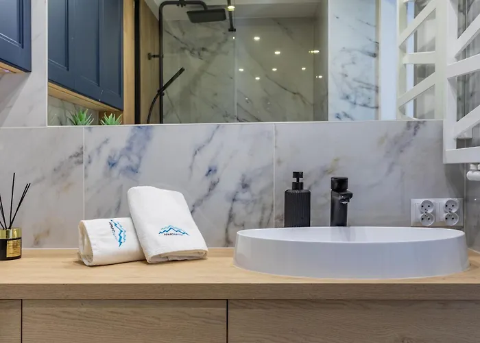 Apartment Odrodzenia 3a